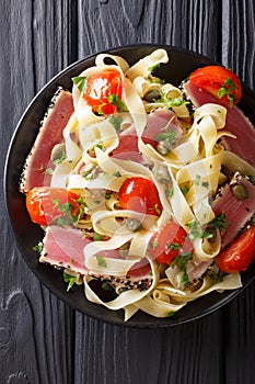 Fettuccine Pasta with Fried Tuna Steak in Sesame and Vegetables