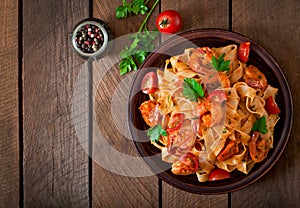 Fettuccine pasta with shrimp