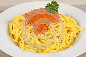 Fettuccine with tomato sauce