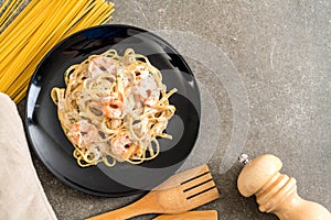 fettuccini pasta with shrimp