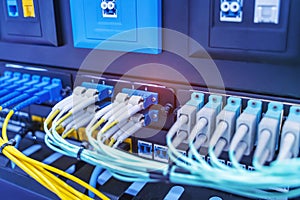 Fiber optic cable connect to Distribution point