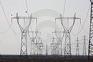 Field with high voltage pillars