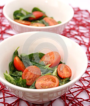 Field salad with tomatoes