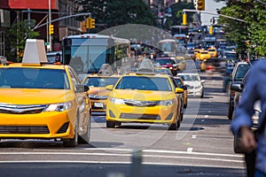 Fift avenue yellow cab 5th Av New York Manhattan