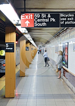 Fifth Avenue Subway Station, New York