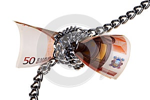 Fifty Euro banknotes chained.