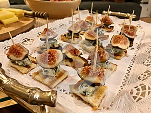 Fig Canepe with Roquefort Blue Cheese and Toast Bread