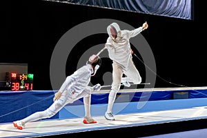Fight at a fencing competition