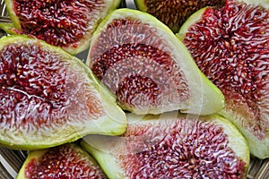 figs cut in half