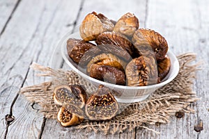 Figs (dried)