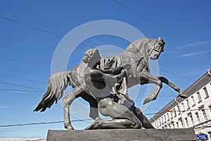 Figures Anichkov Bridge St. Petersburg