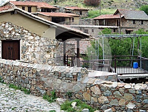 Fikardou village