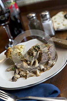 Filet Mignon with Sauteed Mushrooms