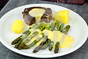 Filet staek asparagus