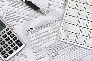 Filing online taxes before deadline