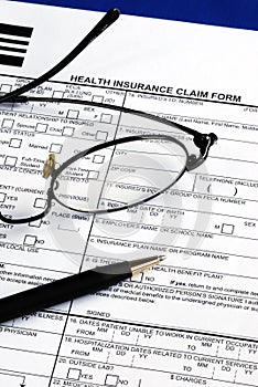 Fill the health insurance claim form