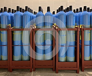 Filling of cylinders with medical gaseous oxygen to provide hospitals with oxygen