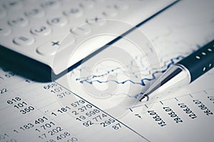 Financial accounting stock market graphs analysis