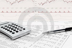 Financial accounting stock market graphs analysis