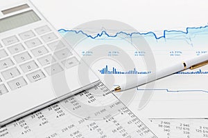 Financial accounting stock market graphs analysis