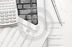 Financial papers and tools to analyze them