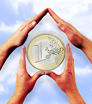 Financing of the House