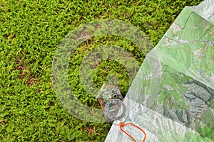 Finding the right position in the forest with a map and kompass