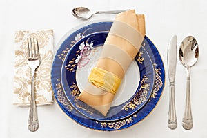 Fine porcelain place setting