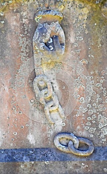 Finger At End of A Broken Chain Magnolia Cemetery