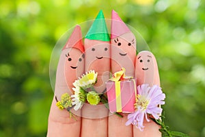 Fingers art of family celebrates birthday