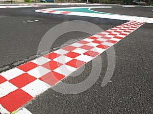 Finish line in finish racetrack, red and white color