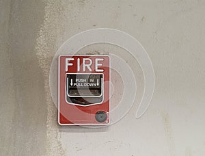 Fire alarm manual pull station