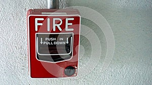Fire alarm pull station