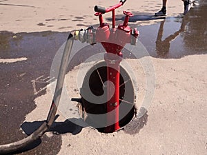Fire fighting water supply with fire fighting equipment