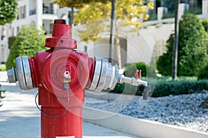 Fire hidrant for emergency fire access