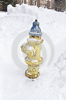 Fire hydrant, snow