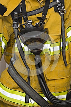 Fire protective suit with gasmask
