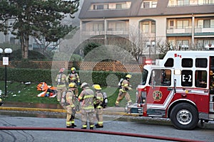 Firefighter crews battling apartment complex fire
