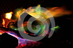 Firepit with color flames