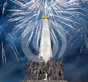 Fireworks over the Monument to countries of anti-Hitler coalition, Alley Partisan in Victory Park on Poklonnaya hill, Moscow