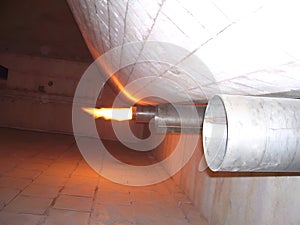 Firing glass furnace