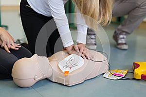 First aid resuscitation course using AED.