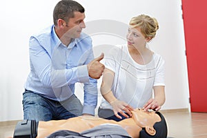 first aid training doing cpr