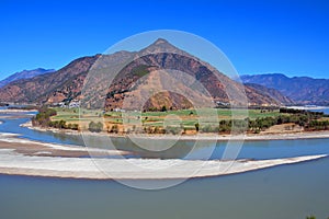 First Bend of the Yangtze River