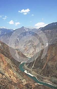 The First Bend of the Yangtze River