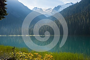 First lower lake on the Joffre Lake Hike