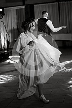 The first wedding dance of the bride and groom