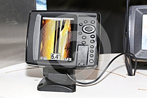 Fish finder