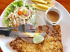 fish steak photo