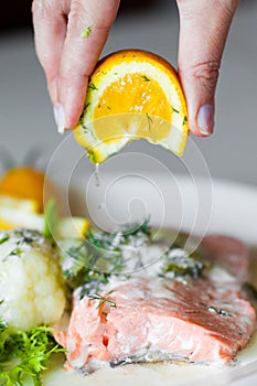 Fish with lemon